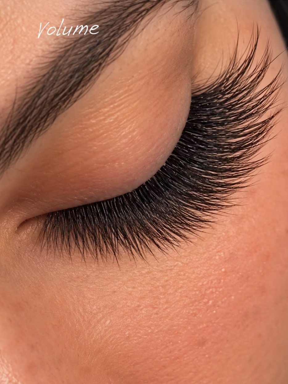 Volume lash extensions