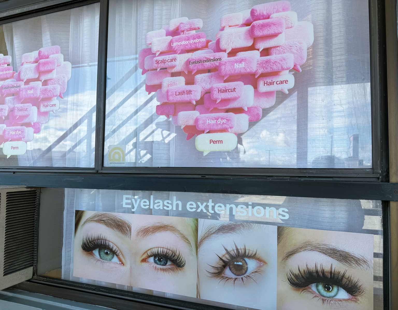 Cici salon window